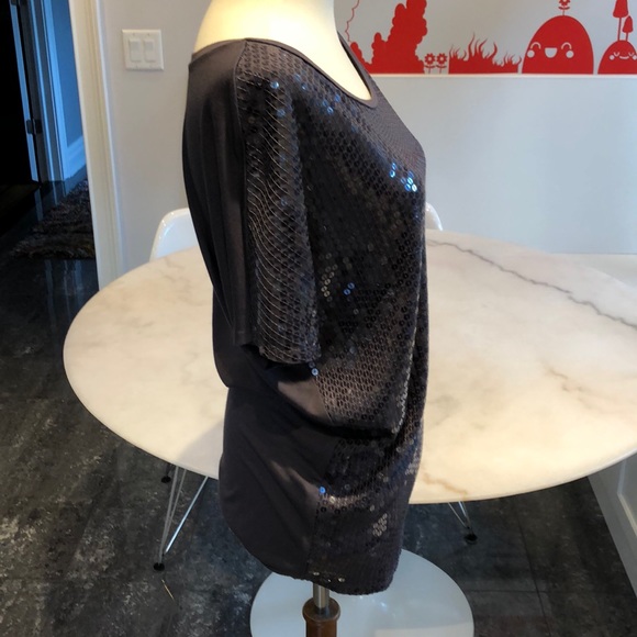 NWOT Velvet charcoal sequin front rayon tee. M - Picture 2 of 7
